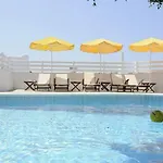 Sunrise Paros By Mr And Mrs White Ξενοδοχείο με διαμερίσματα Νάουσα