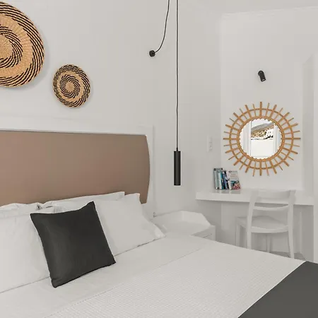 Ξενοδοχείο με διαμερίσματα Sunrise Paros 4*