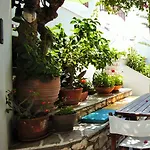 Aparthotel Sunrise Paros By Mr And Mrs White