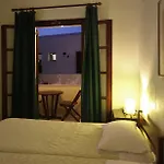 Sunrise Paros By Mr And Mrs White 4*