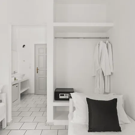Sunrise Paros Aparthotel 3*